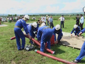 Hasičské preteky - Veľká Lúka Hasičské preteky - Veľká Lúka