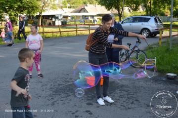 Rúcanie mája a oslava MDD - 30.05.2019 Rúcanie mája a oslava MDD - 30.05.2019